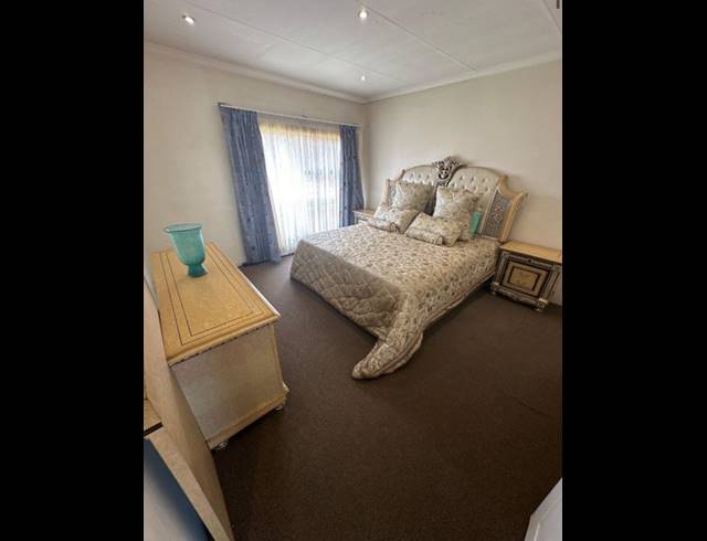 2 BEDROOM TOWNHOUSE FOR SALE IN LIEFDE EN VREDE